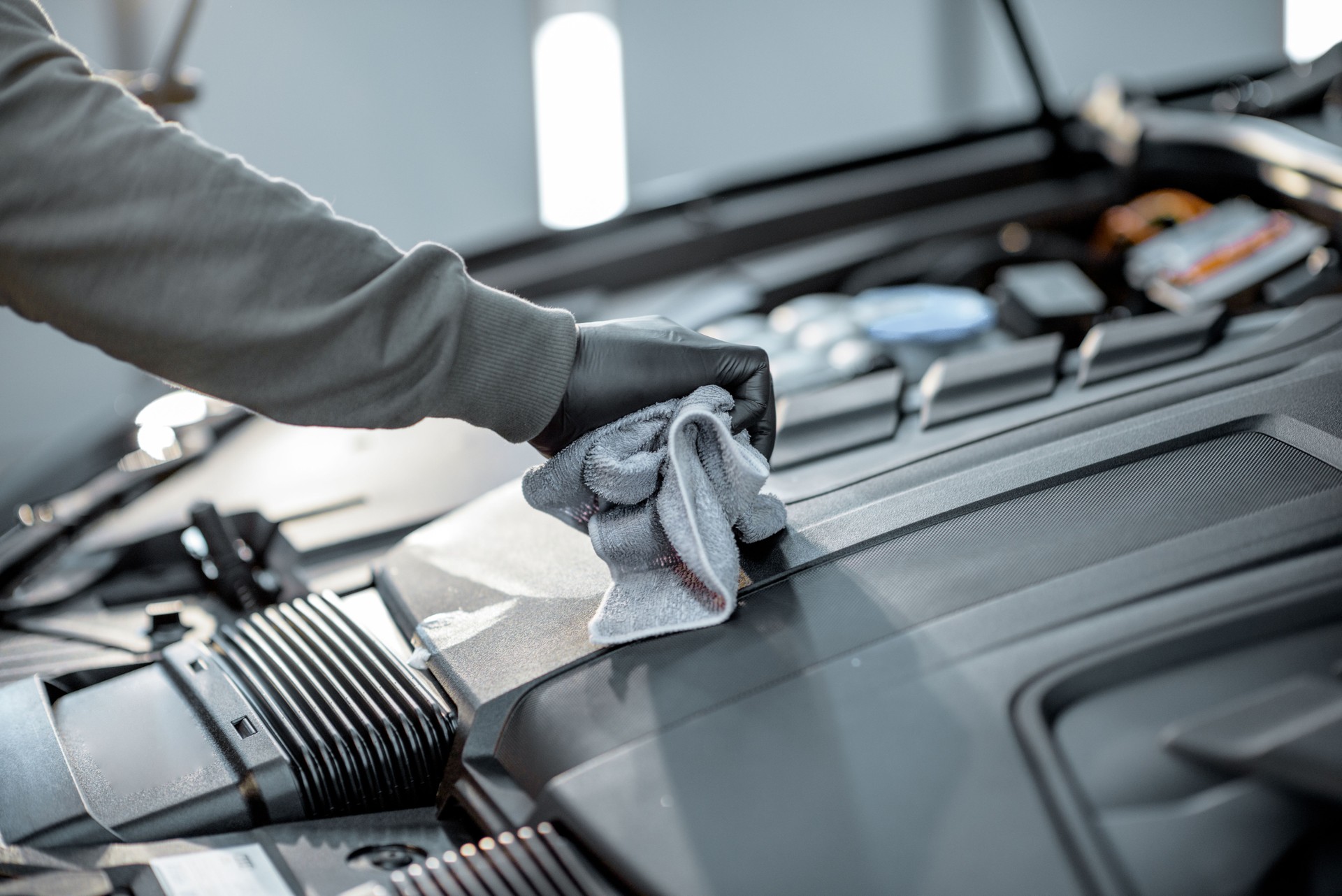 Professionelle Automotorreinigung